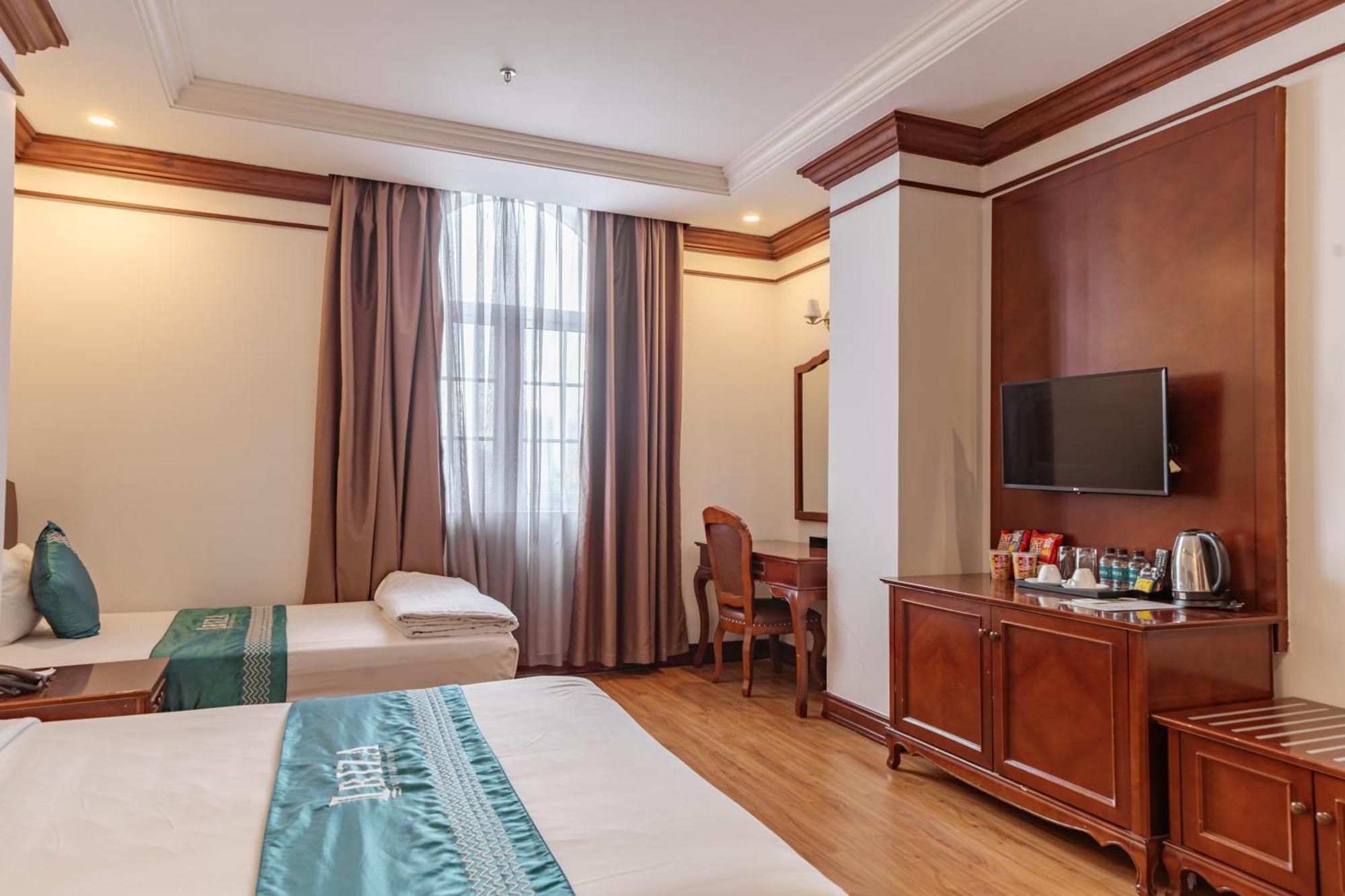 Ibiza Riverfront Da Nang Hotel Powered By Aston מראה חיצוני תמונה