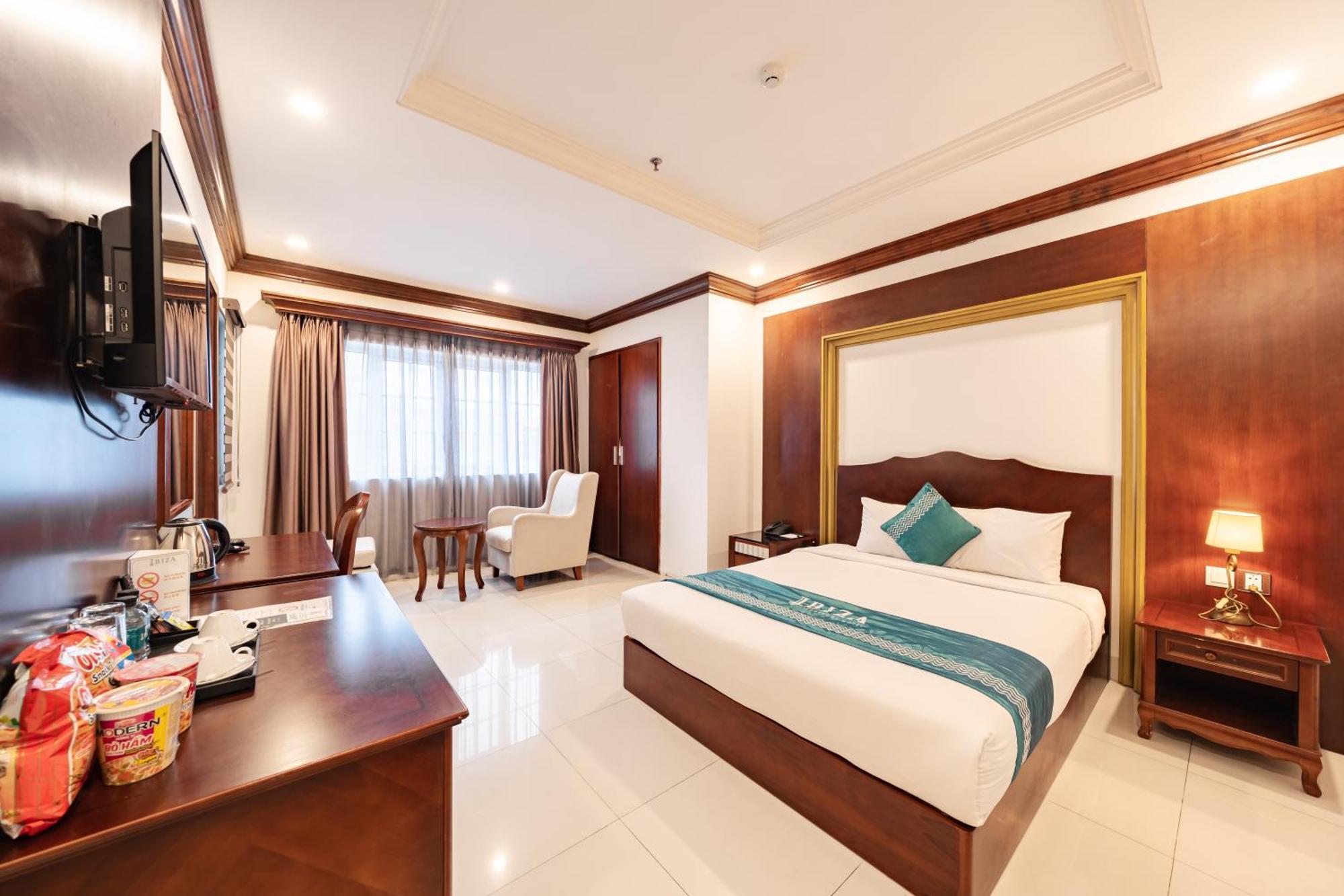 Ibiza Riverfront Da Nang Hotel Powered By Aston מראה חיצוני תמונה