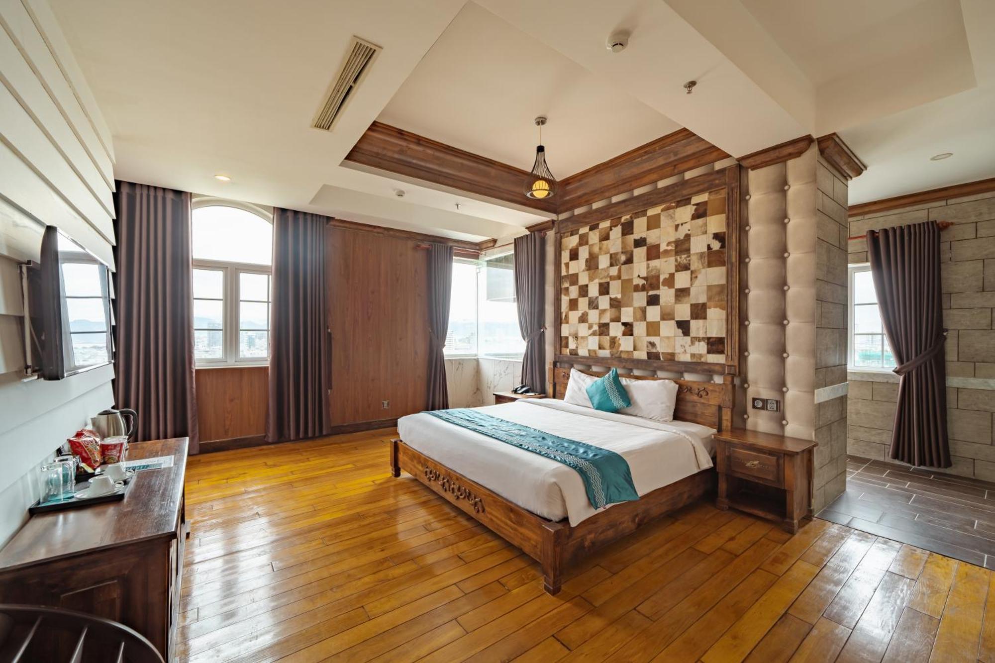 Ibiza Riverfront Da Nang Hotel Powered By Aston מראה חיצוני תמונה